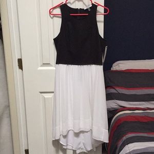 DKNYC Black/White high/low dress